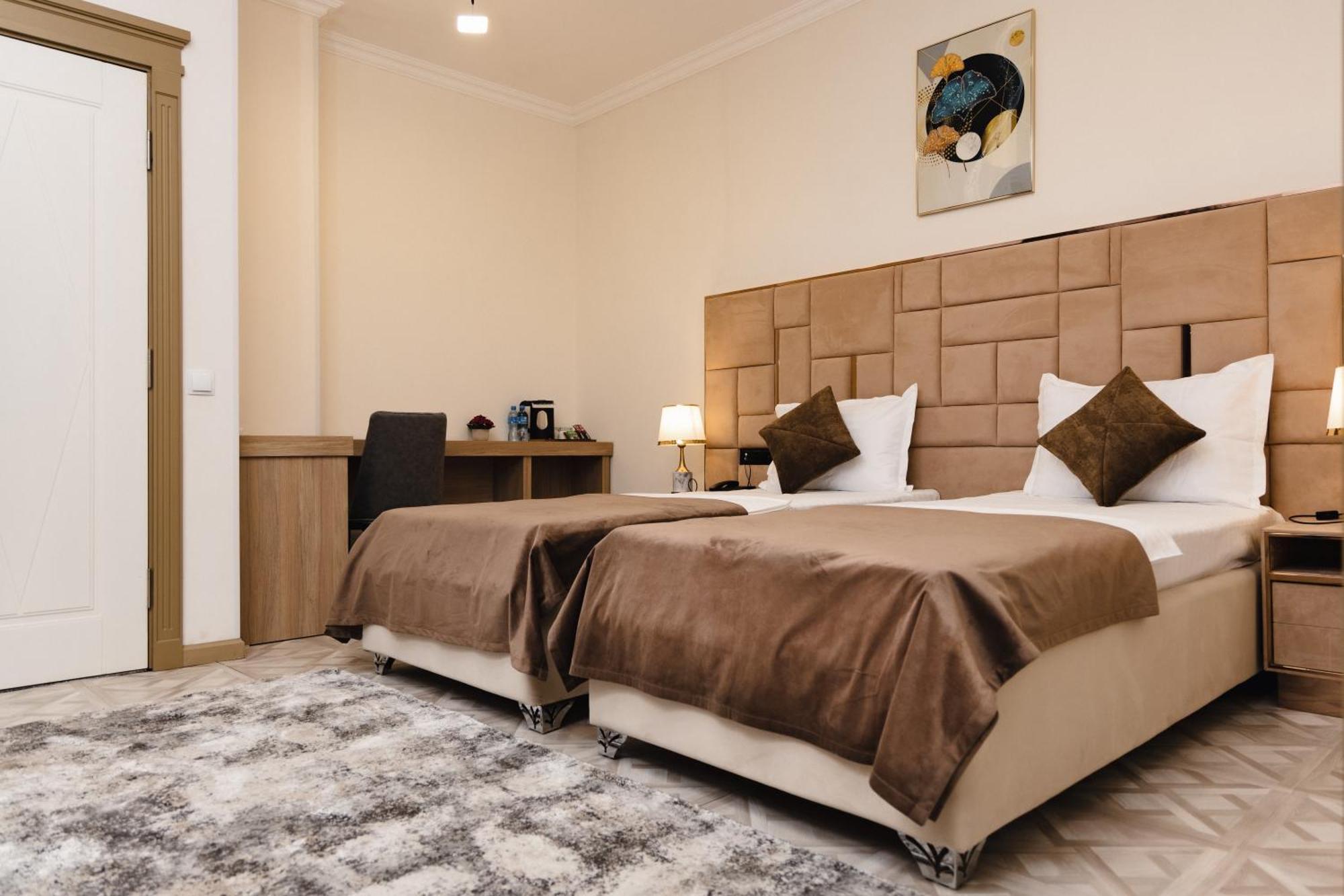 Art Royal Hotel Tashkent Ngoại thất bức ảnh